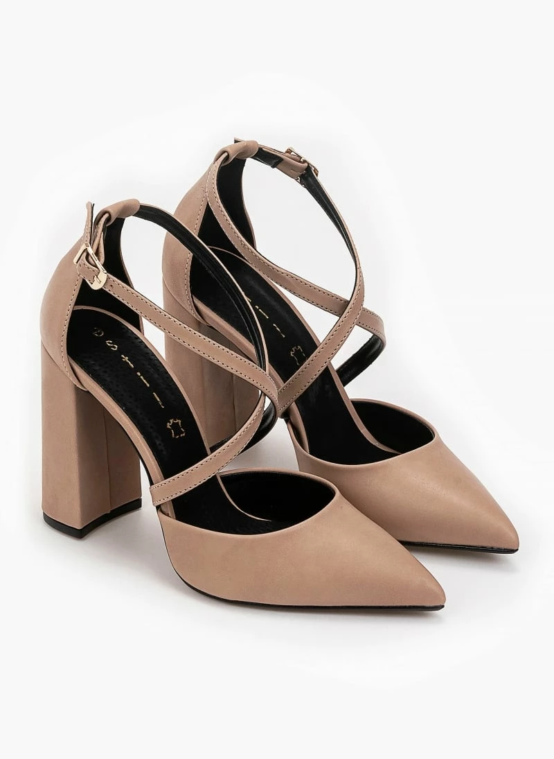 Γόβες μυτερές με χιαστί λουράκια Estil - Nude - Image 2