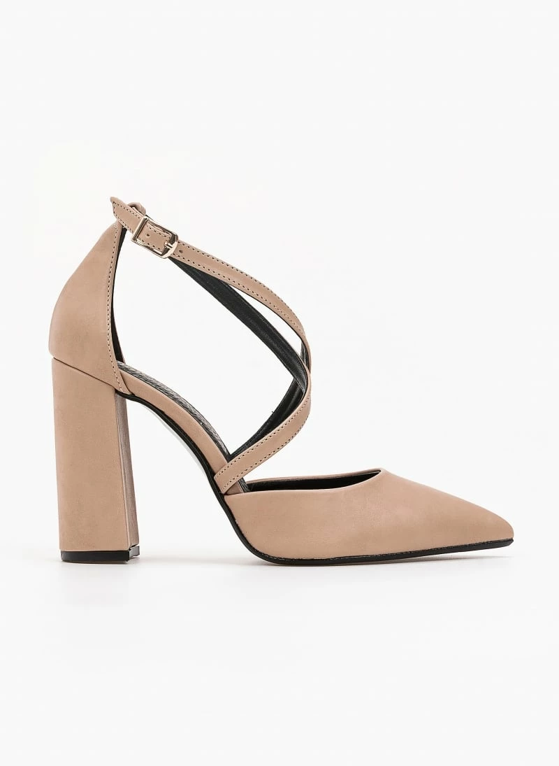 Γόβες μυτερές με χιαστί λουράκια Estil - Nude