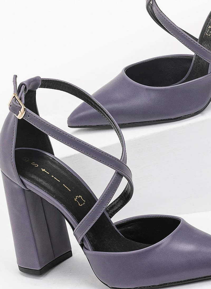 Γόβες μυτερές με χιαστί λουράκια Estil - Μωβ - Image 3