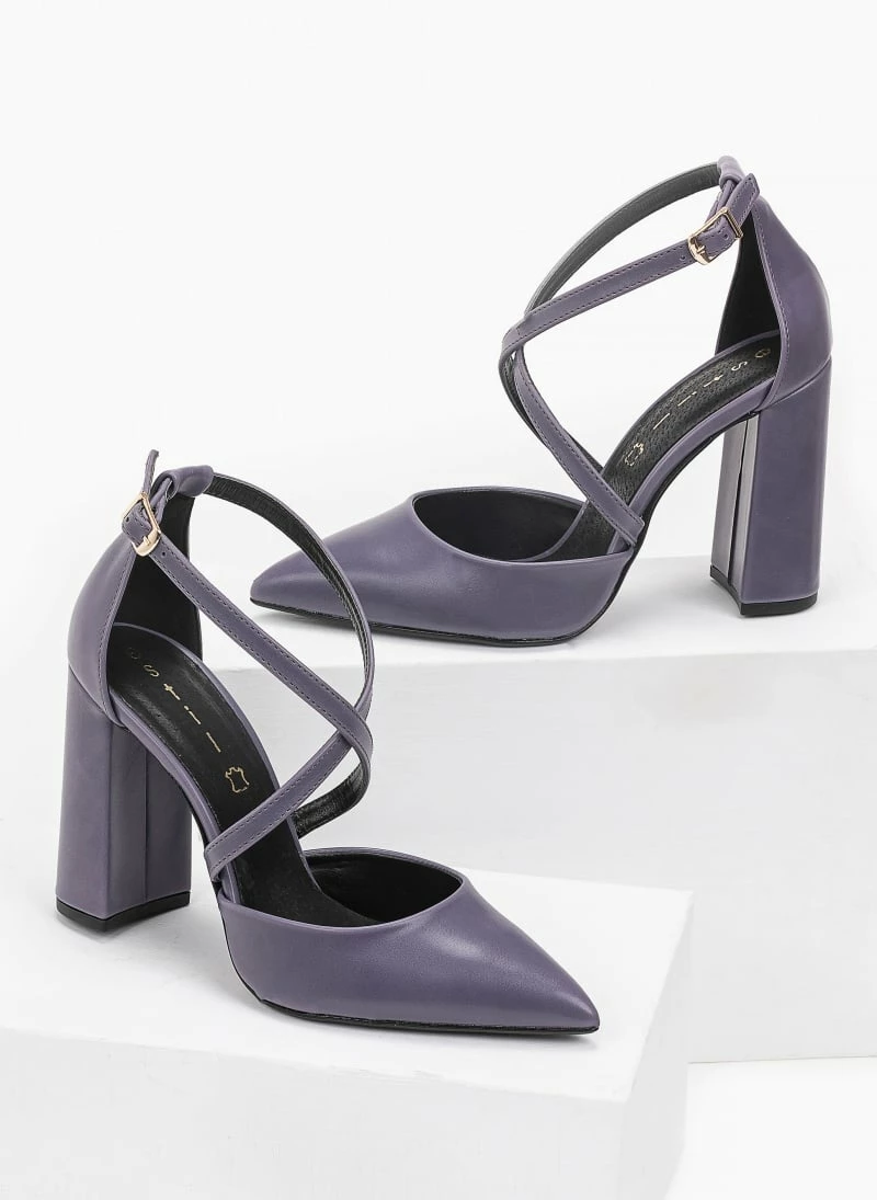 Γόβες μυτερές με χιαστί λουράκια Estil - Μωβ - Image 6