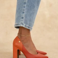 Γόβες μυτερές με ανάγλυφο σχέδιο VIZZANO 1285.431 - Κεραμιδί