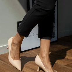 The Fashion Project Γόβες μυτερές με λεπτό τακούνι - Μπεζ