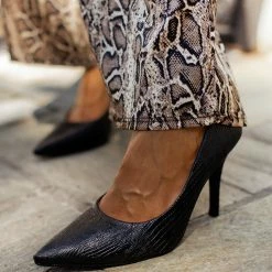 Γόβες μυτερές με Pattern VIZZANO 1184.1101 - Μαύρο