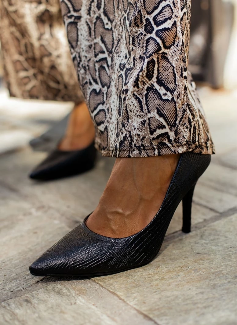 Γόβες μυτερές με Pattern VIZZANO 1184.1101 - Μαύρο