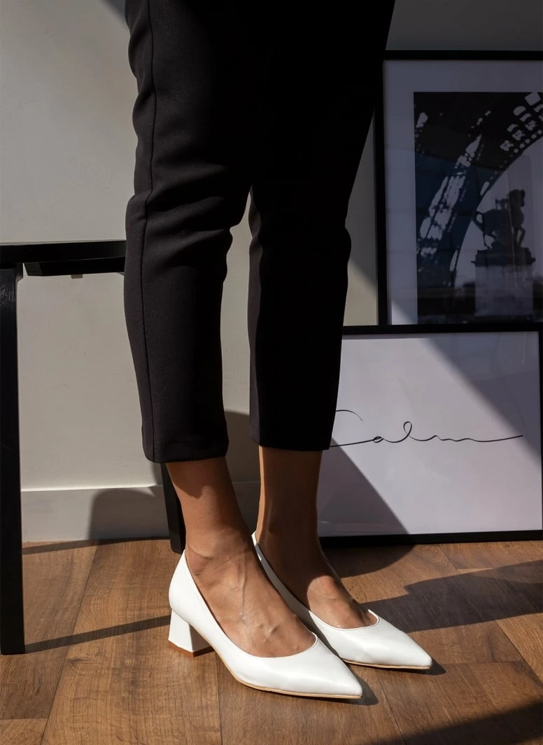 The Fashion Project Γόβες μυτερές με χαμηλό τακούνι - Λευκό