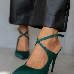 Γόβες μυτερές με χιαστί δέσιμο Tfp - Κυπαρισσί