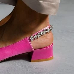 The Fashion Project Γόβες μυτερές σατέν με πέτρες - Φούξια