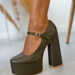 The Fashion Project Γόβες με φιάπα και κούμπωμα στο πλάι - Λαδί