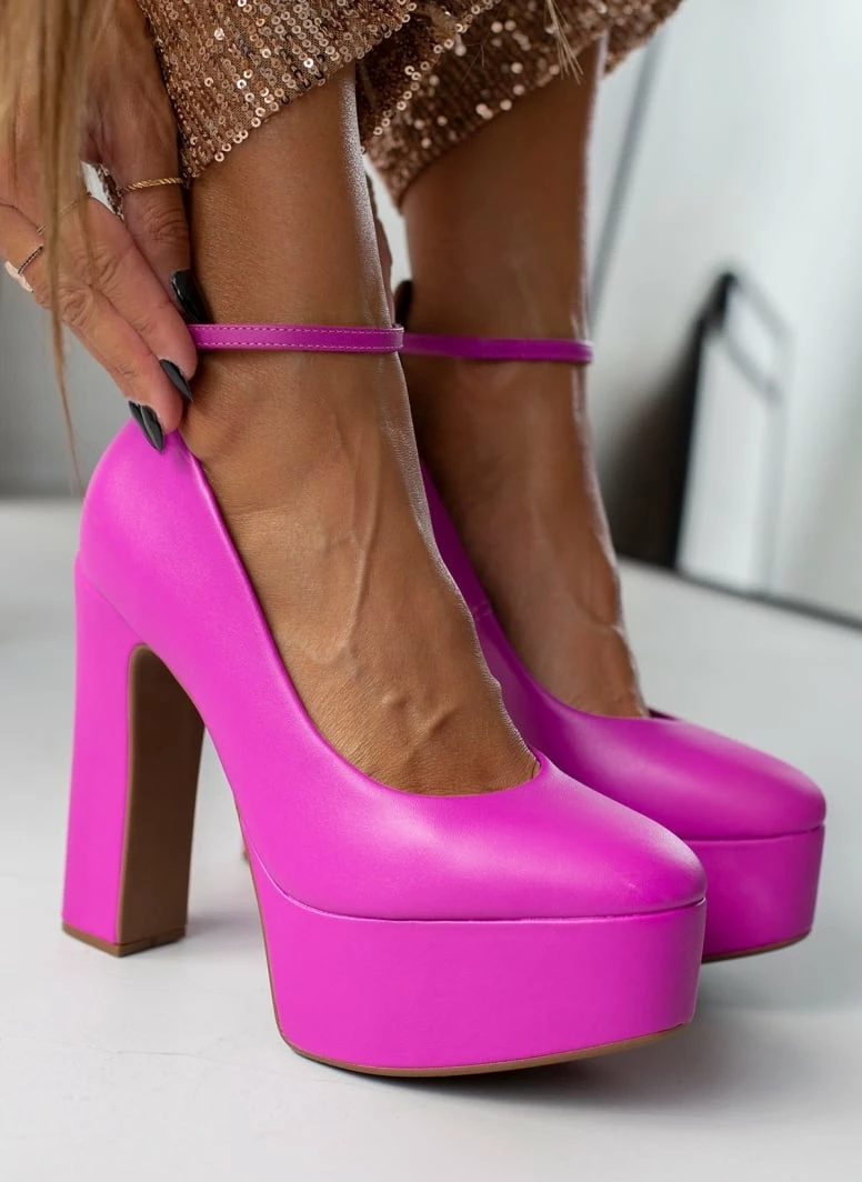 Γόβες με φιάπα ψηλή VIZZANO 1400.102 - Φούξια