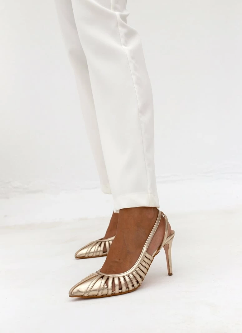 Γόβες μυτερές με ανοίγματα Tfp - Χρυσό - Image 4