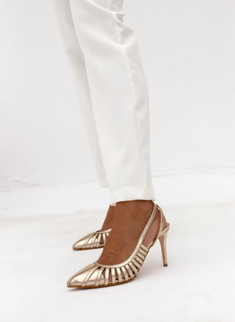 Γόβες μυτερές με ανοίγματα Tfp - Χρυσό - Image 4