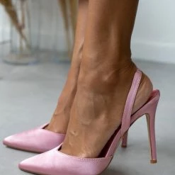 The Fashion Project Γόβες σατέν με λουράκι - Σάπιο μήλο