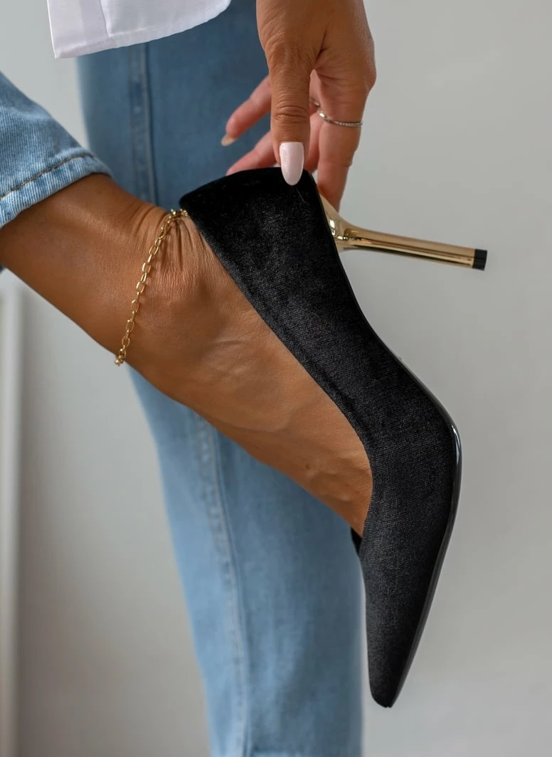 The Fashion Project Γόβες μυτερές βελουτέ - Μαύρο