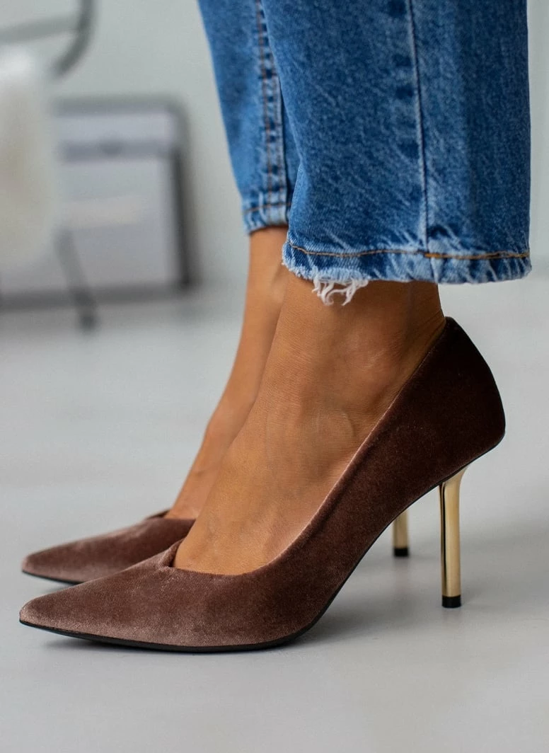 The Fashion Project Γόβες μυτερές βελουτέ - Πούρο