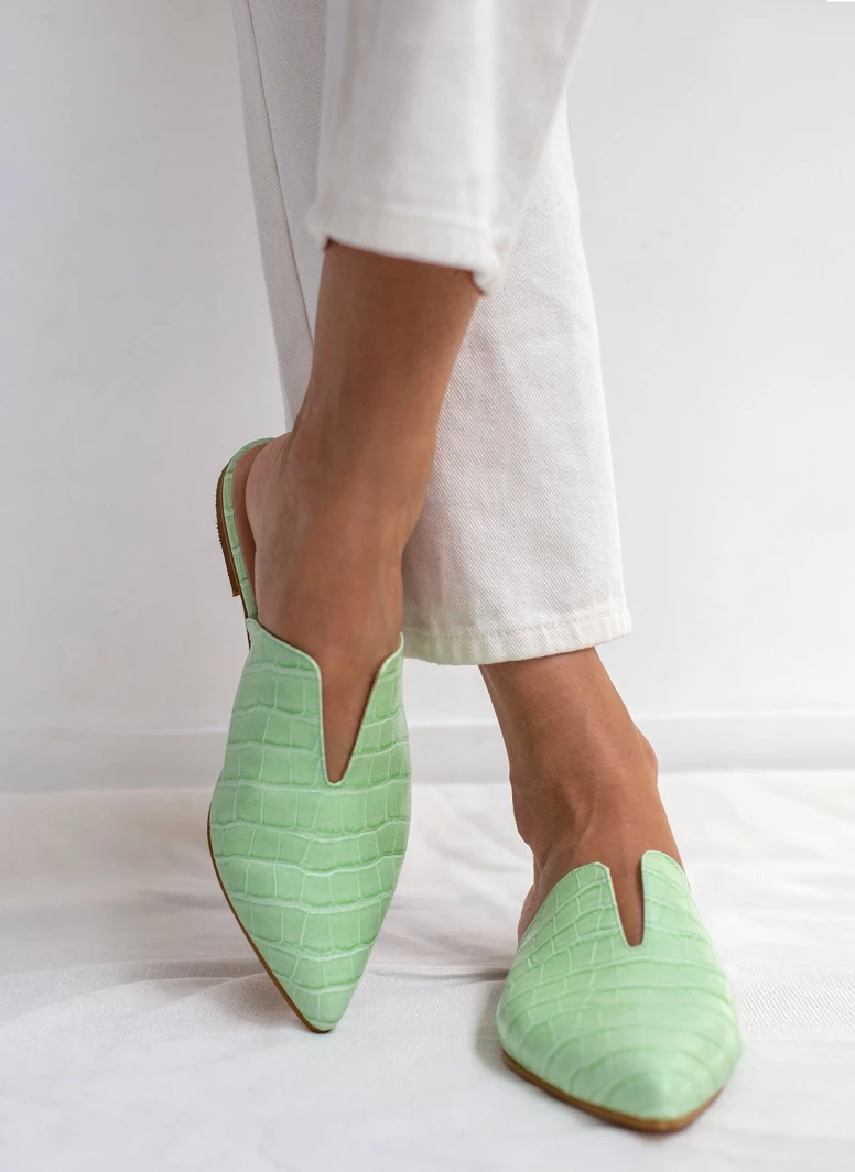Mules κλειστά κροκό με άνοιγμα Estil - Μέντα - Image 4