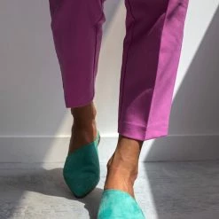 Mules με ασύμμετρο σχέδιο Estil - Μέντα