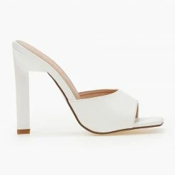 The Fashion Project Mules καρέ με γυαλιστερό τακούνι - Λευκό