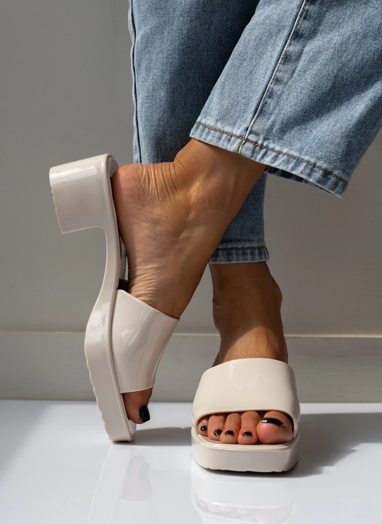 The Fashion Project Mules σε καρέ γραμμή - Μπεζ