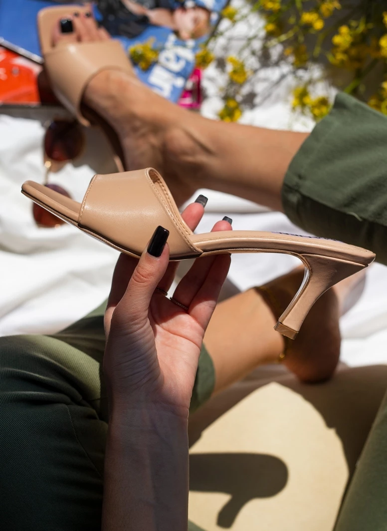 The Fashion Project Mules με φαρδιά φάσα - Μπεζ - Image 4