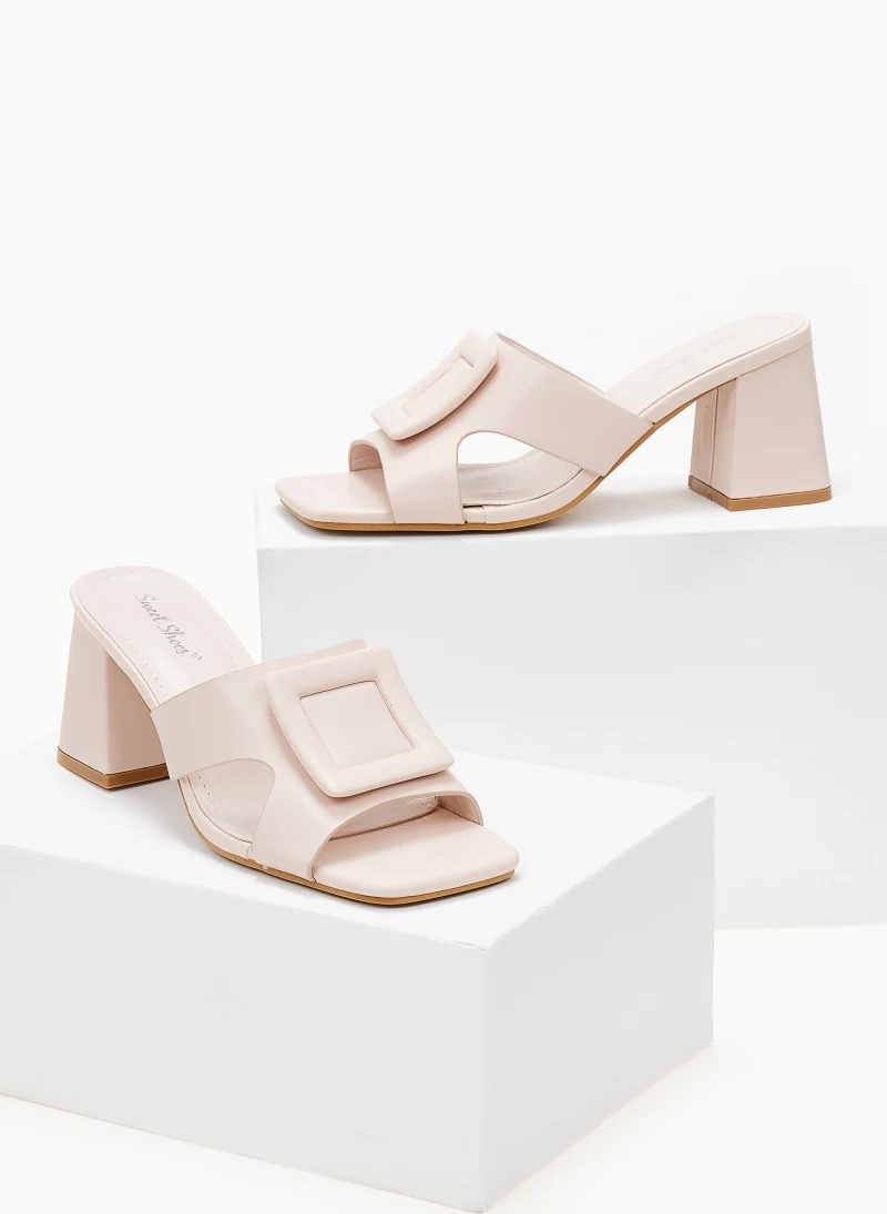 The Fashion Project Mules με τετράγωνη αγκράφα - Μπεζ - Image 2