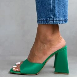 Mules σατέν σε καρέ γραμμή Estil - Πράσινο