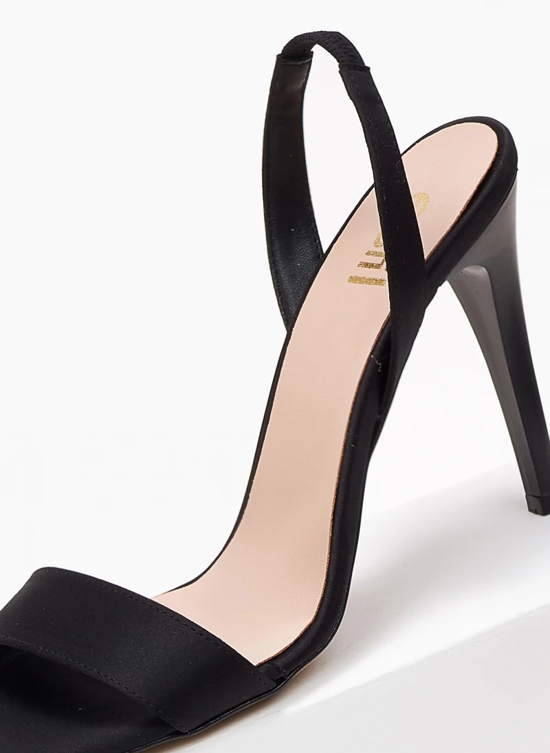 Πέδιλα Estil σατέν με λεπτή φάσα - Μαύρο - Image 5