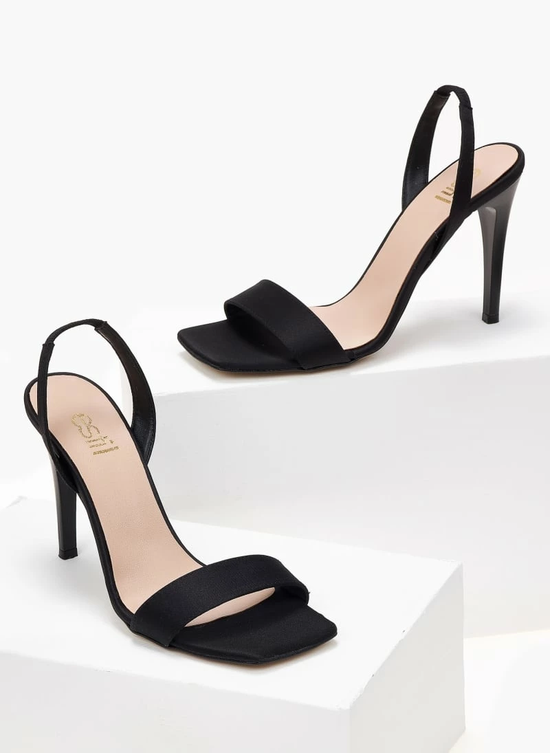 Πέδιλα Estil σατέν με λεπτή φάσα - Μαύρο - Image 3