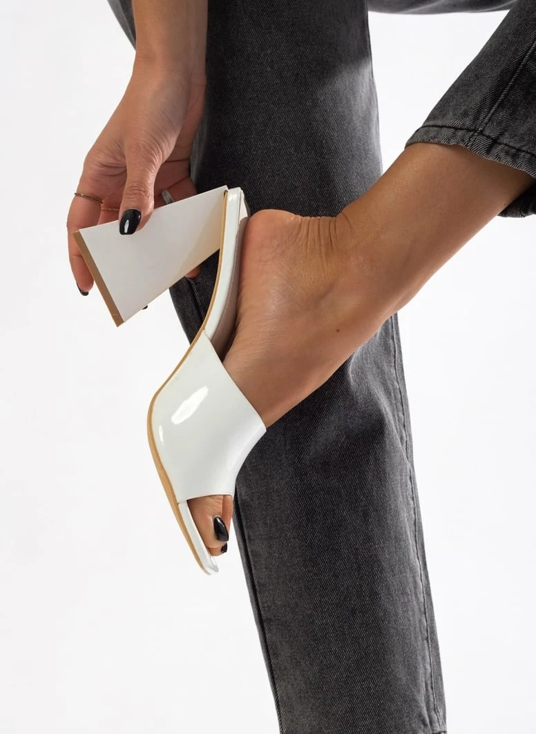 The Fashion Project Mules λουστρίνι με φαρδιά φάσα - Λευκό - Image 4