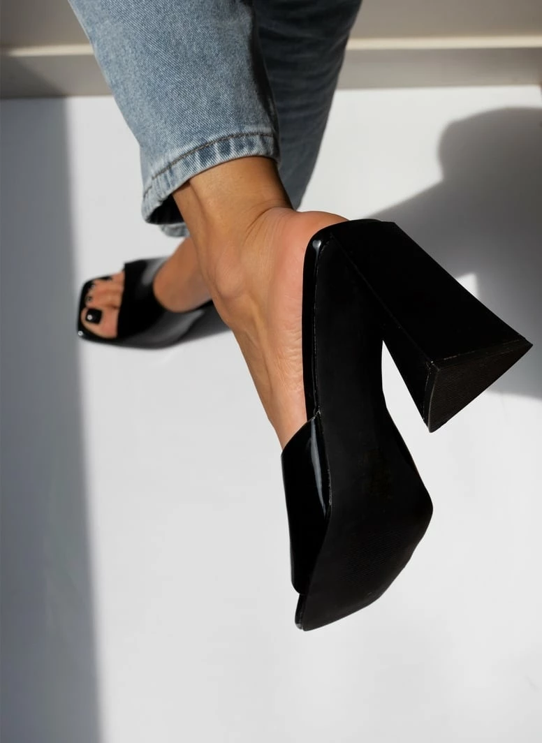 The Fashion Project Mules λουστρίνι με φαρδιά φάσα - Μαύρο - Image 7