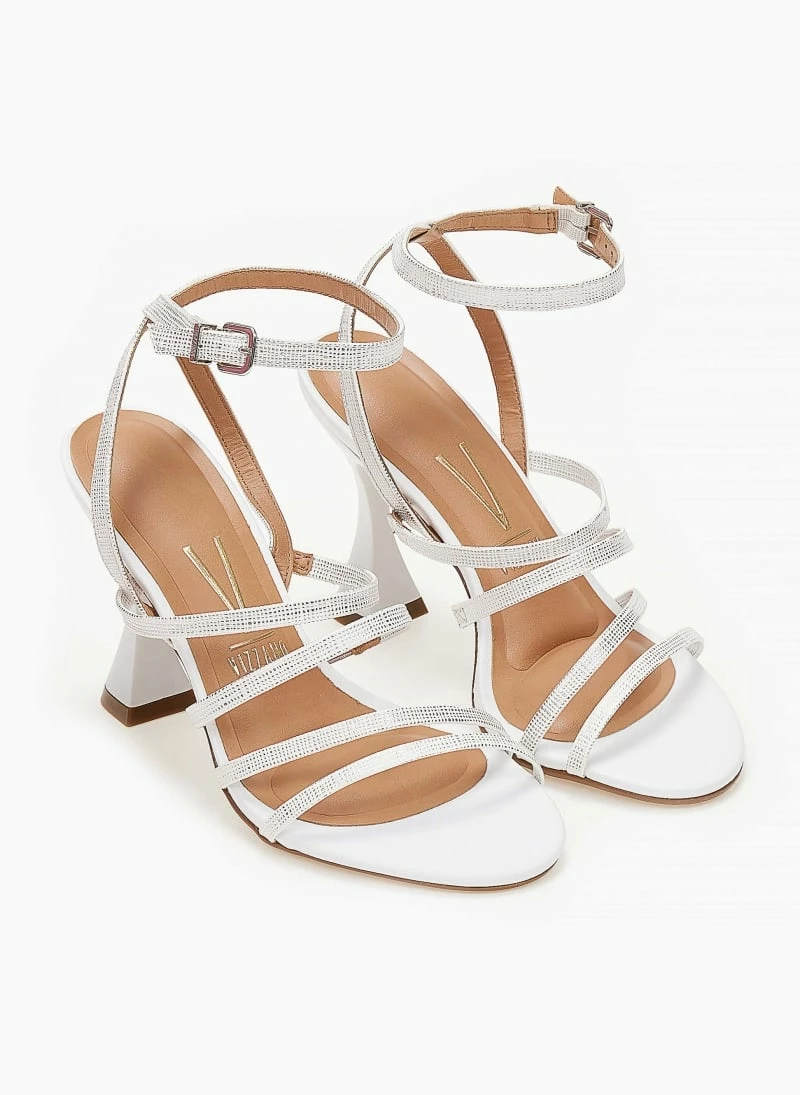 Πέδιλα με ανάγλυφο Pattern VIZZANO 6462.102 - Λευκό/Ασημί - Image 4