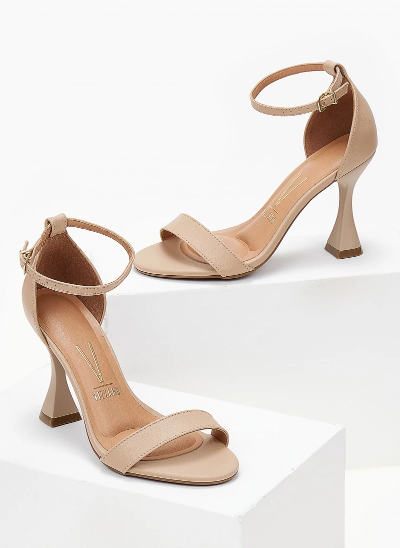 Πέδιλα με κλειστή φτέρνα και μπαρέτα VIZZANO 6462.101 - Μπεζ - Image 6