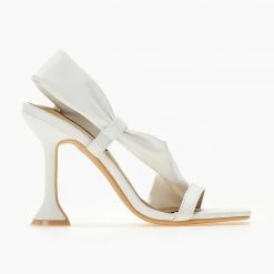 The Fashion Project Πέδιλα με μαλακή λοξή φάσα - Λευκό