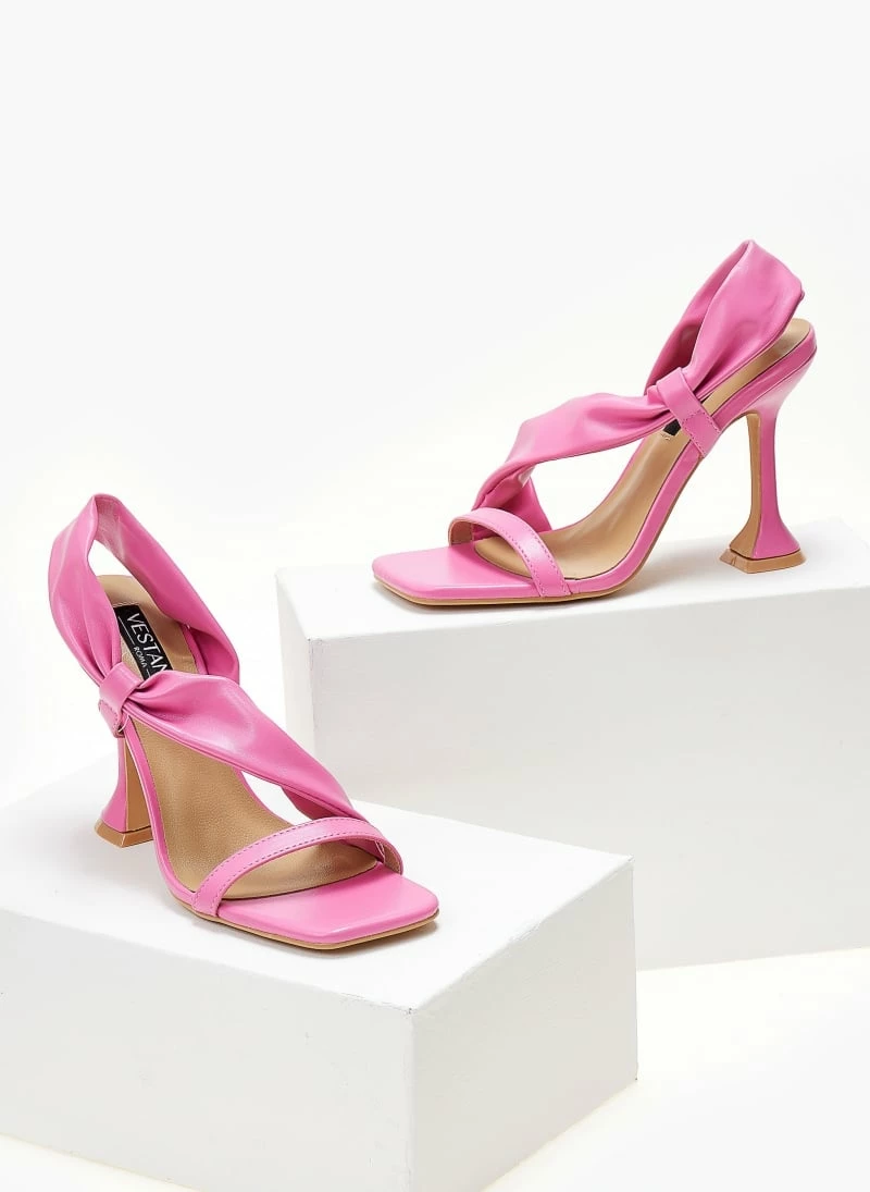 The Fashion Project Πέδιλα με μαλακή λοξή φάσα - Φούξια - Image 3