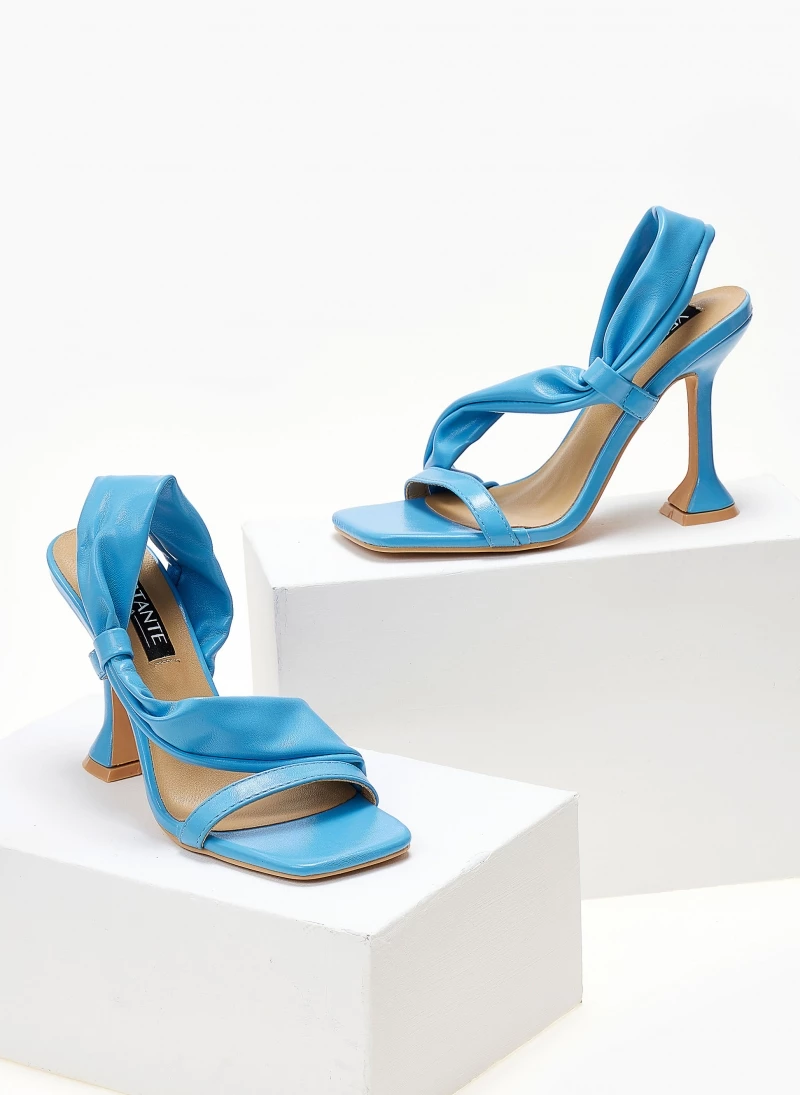 The Fashion Project Πέδιλα με μαλακή λοξή φάσα - Τυρκουάζ - Image 6