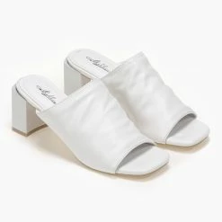 The Fashion Project Mules με φαρδιά φάσα - Λευκό