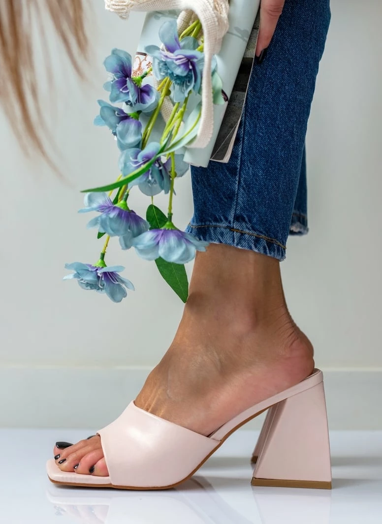 The Fashion Project Mules με ιδιαίτερο τακούνι - Nude