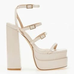 The Fashion Project Πέδιλα Platform λουστρίνι με λεπτά λουράκια - Μπεζ