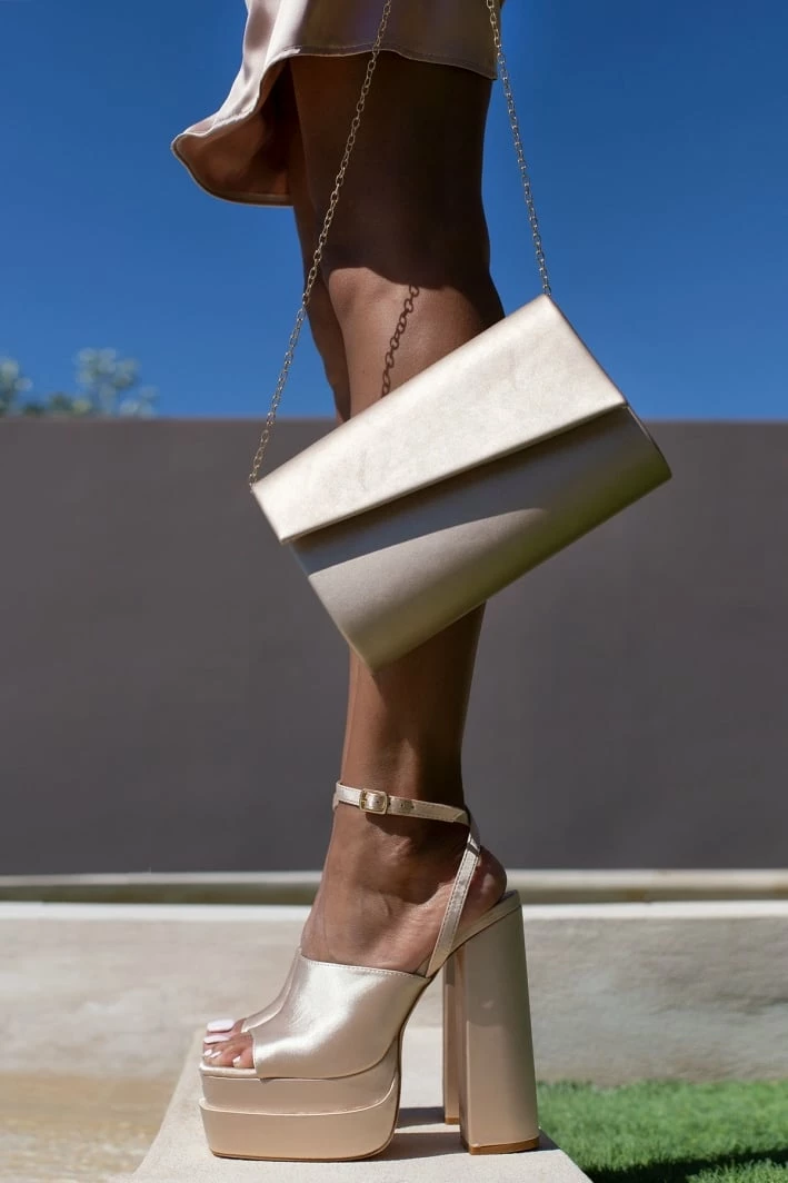 The Fashion Project Πέδιλα Platform σατέν με φαρδιά φάσα - Μπεζ