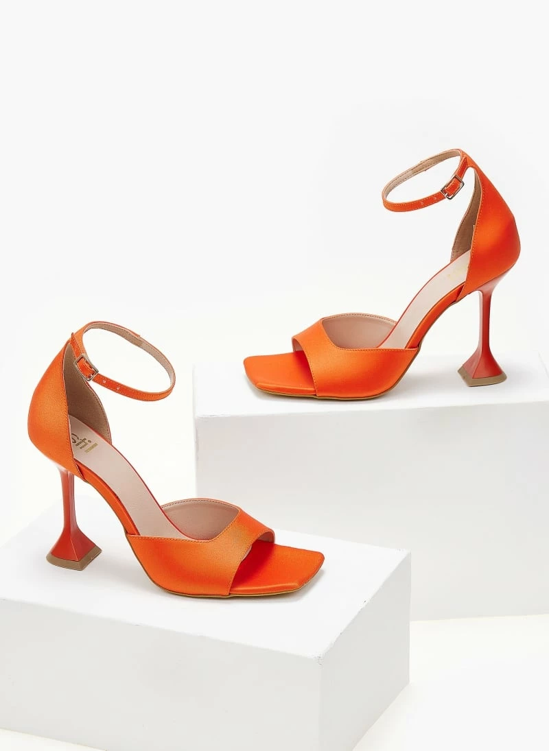 Πέδιλα σατέν Estil με ιδιαίτερο τακούνι - Πορτοκαλί - Image 6