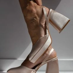 The Fashion Project Πέδιλα σατέν με χοντρό τακούνι - Σομόν