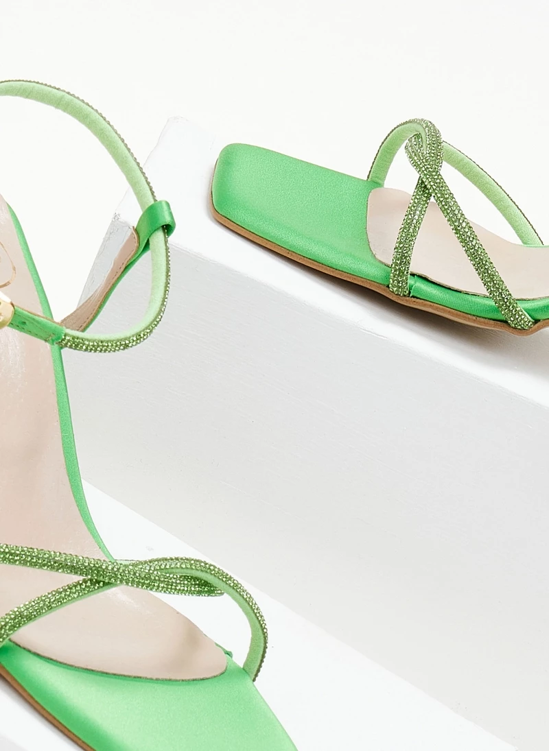 Πέδιλα σατέν TFP με λεπτά Strass - Λαχανί - Image 4