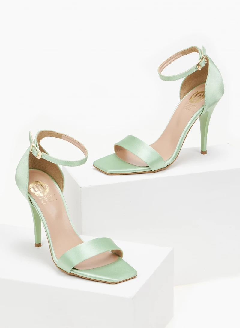 Πέδιλα σατέν TFP με μπαρέτα - Βεραμάν - Image 3