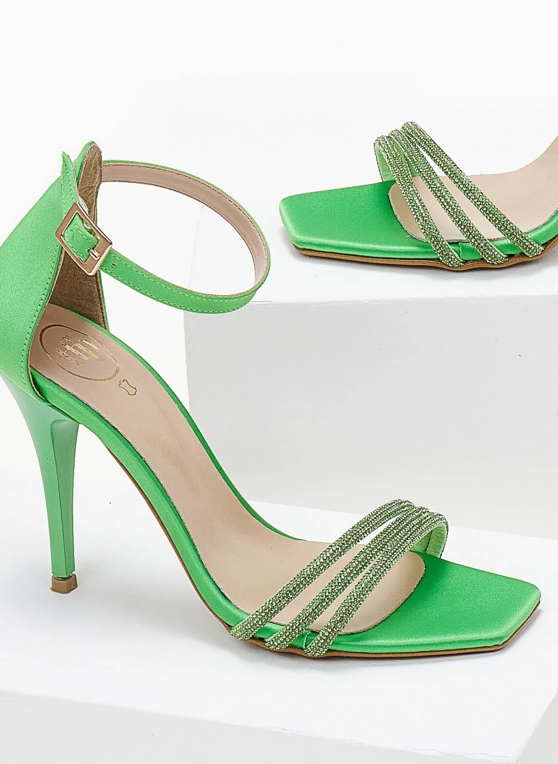 Πέδιλα σατέν TFP με Strass λουράκια - Λαχανί - Image 5