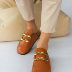 The Fashion Project Σαμπώ με μεγάλο διακοσμητικό - Κάμελ