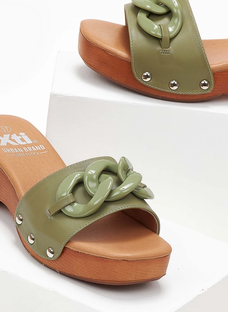 Xti Footwear Τσόκαρα με κοκάλινη αλυσίδα Xti 44486 - Χακί - Image 3